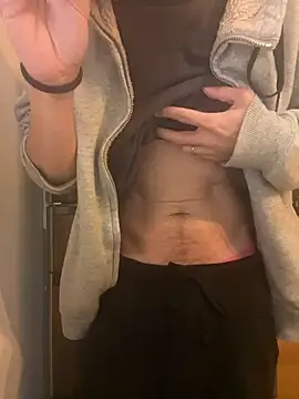 saku chan live online show from December 5, 7:21 pm