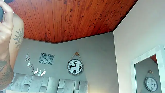 alaia-rogers online show from January 30, 11:33 am