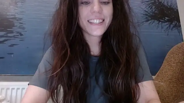 AliceTailor online show from October 24, 8:05 pm