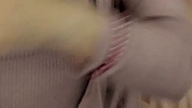 IceDanielles online show from September 23, 12:41 pm