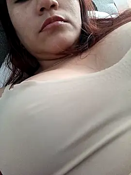 ZUCAAT online show from November 15, 9:32 pm