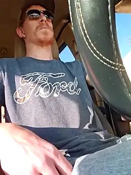 Snapshot of REDHAMMER_ chatting on November 12, 9:14 pm REDHAMMER online show from November 12, 9:14 pm