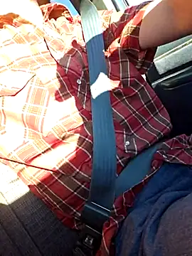 Snapshot of REDHAMMER_ chatting on January 12, 9:20 pm REDHAMMER online show from January 12, 9:20 pm