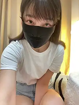 Annabody online show from February 9, 3:23 pm