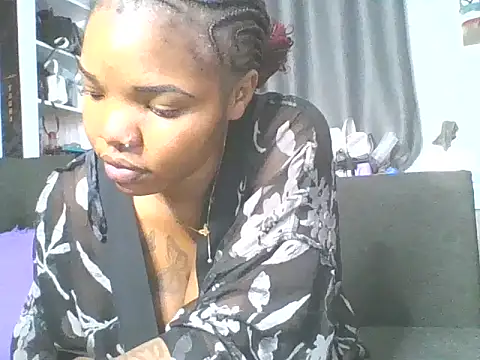 sweet bigclit online show from November 15, 5:05 am