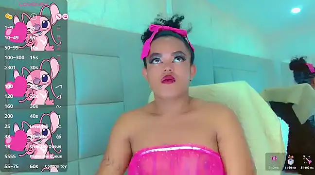 KayleighDreams  online show from February 24, 1:31 pm