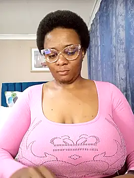 Snapshot of CocoBootyyy chatting on December 27, 3:09 am CocoBootyyy online show from December 27, 3:09 am