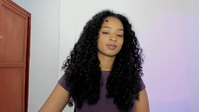 Snapshot of avellanatammy chatting on November 5, 2:11 am avellanatammy online show from November 5, 2:11 am