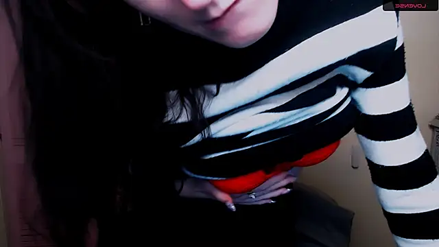 Snapshot of AmandaSell chatting on January 2, 1:19 pm AmandaSell online show from January 2, 1:19 pm