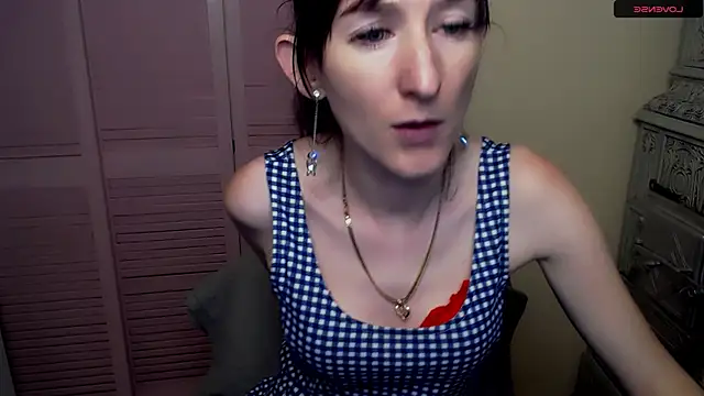 Snapshot of AmandaSell chatting on January 4, 4:11 pm AmandaSell online show from January 4, 4:11 pm