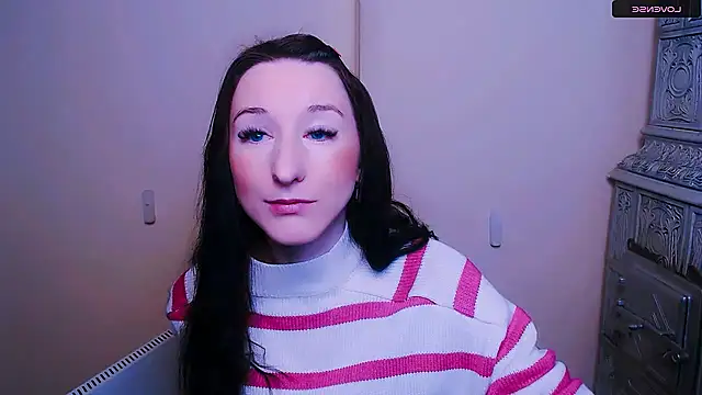 Snapshot of AmandaSell chatting on February 7, 8:44 am AmandaSell online show from February 7, 8:44 am