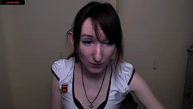 Snapshot of AmandaSell chatting on February 21, 11:22 am AmandaSell online show from February 21, 11:22 am