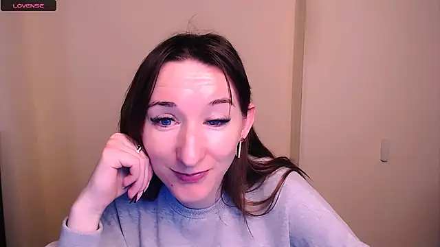 Snapshot of AmandaSell chatting on March 10, 11:21 am AmandaSell online show from March 10, 11:21 am