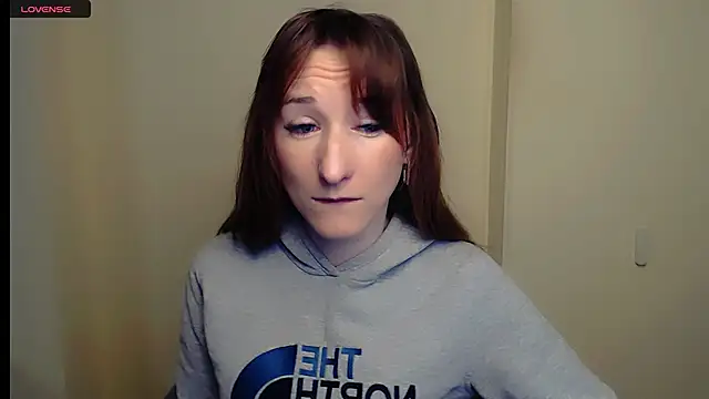 Snapshot of AmandaSell chatting on March 21, 8:28 am AmandaSell online show from March 21, 8:28 am