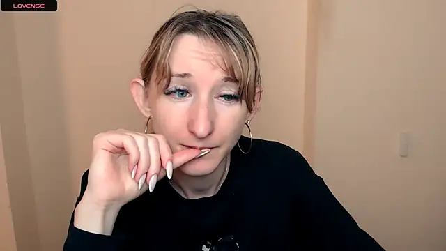 Snapshot of AmandaSell chatting on September 18, 7:32 am AmandaSell online show from September 18, 7:32 am