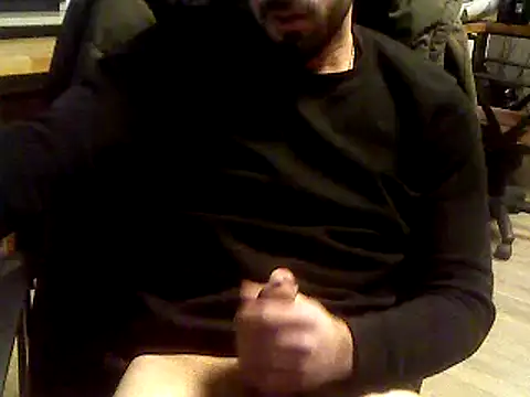 Snapshot of giorgakaci69 chatting on February 12, 5:58 pm giorgakaci69 online show from February 12, 5:58 pm