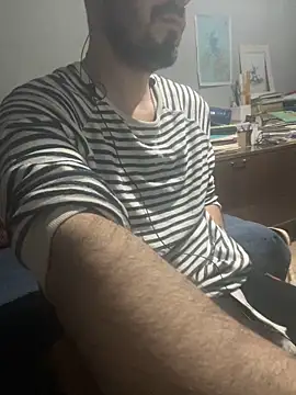 giorgakaci69 online show from April 20, 9:27 pm