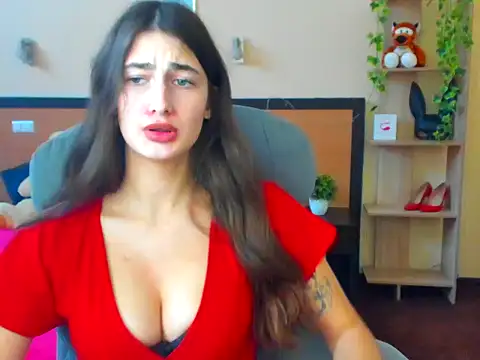Snapshot of Moon-liza chatting on January 31, 1:12 pm Moon-liza online show from January 31, 1:12 pm