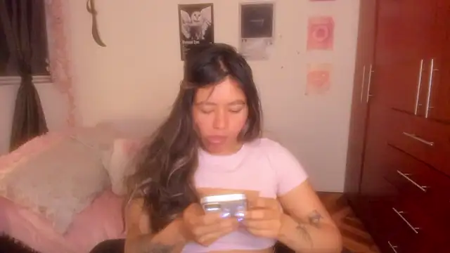 StephaniFox online show from January 10, 1:29 am