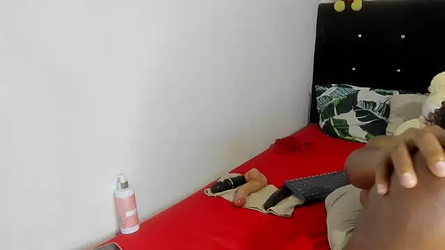 LariissaWilson online show from March 5, 11:38 pm