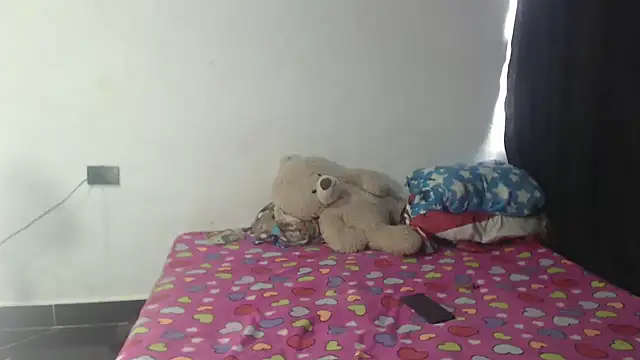 nathasha15 online show from February 12, 4:57 pm