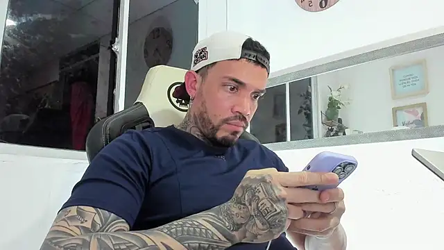 Angel sex latin online show from January 1, 5:22 am