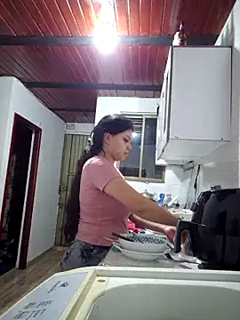 Snapshot of lombarlana-89 chatting on September 20, 12:44 am lombarlana-89 online show from September 20, 12:44 am