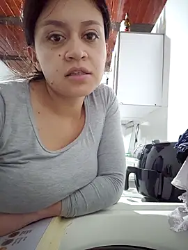 Snapshot of lombarlana-89 chatting on November 8, 12:22 am lombarlana-89 online show from November 8, 12:22 am