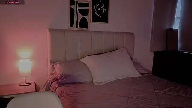 Roxxy mora online show from February 19, 10:28 pm