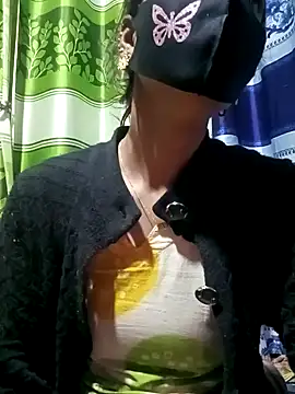 Snapshot of Aruyeshi- chatting on January 28, 3:15 am Aruyeshi- online show from January 28, 3:15 am