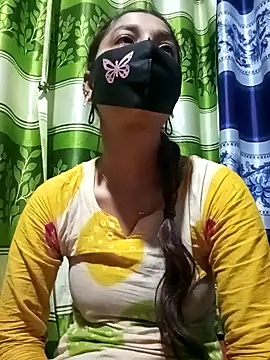 Snapshot of Aruyeshi- chatting on January 29, 6:01 am Aruyeshi- online show from January 29, 6:01 am