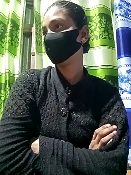 Snapshot of Aruyeshi- chatting on February 13, 12:57 am Aruyeshi- online show from February 13, 12:57 am