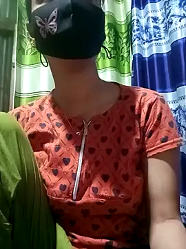 Snapshot of Aruyeshi- chatting on February 19, 3:06 am Aruyeshi- online show from February 19, 3:06 am