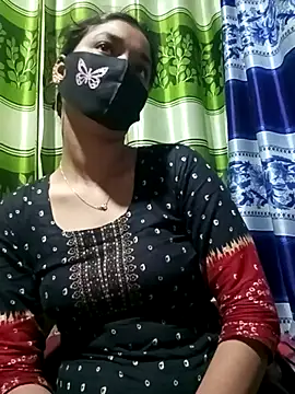 Snapshot of Aruyeshi- chatting on February 25, 3:31 am Aruyeshi- online show from February 25, 3:31 am