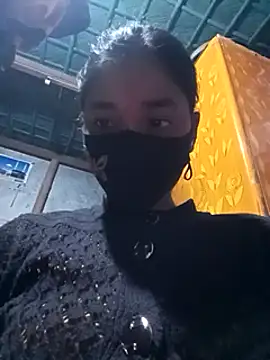 Snapshot of Aruyeshi- chatting on February 27, 3:25 am Aruyeshi- online show from February 27, 3:25 am