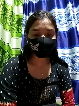 Snapshot of Aruyeshi- chatting on March 6, 3:13 am Aruyeshi- online show from March 6, 3:13 am