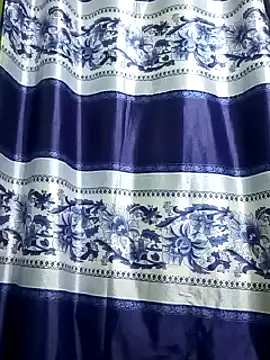 Snapshot of Aruyeshi- chatting on March 12, 5:13 am Aruyeshi- online show from March 12, 5:13 am