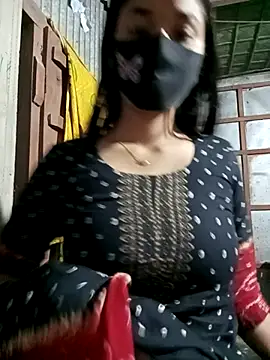 Snapshot of Aruyeshi- chatting on March 13, 2:49 am Aruyeshi- online show from March 13, 2:49 am