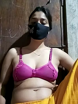 Snapshot of Aruyeshi- chatting on March 13, 1:07 pm Aruyeshi- online show from March 13, 1:07 pm