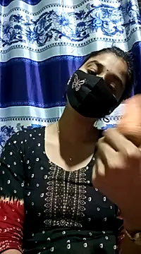 Snapshot of Aruyeshi- chatting on March 17, 2:45 pm Aruyeshi- online show from March 17, 2:45 pm