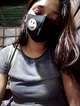 Snapshot of Aruyeshi- chatting on October 5, 3:32 pm Aruyeshi- online show from October 5, 3:32 pm