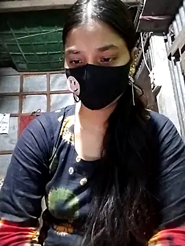 Snapshot of Aruyeshi- chatting on October 15, 3:28 am Aruyeshi- online show from October 15, 3:28 am