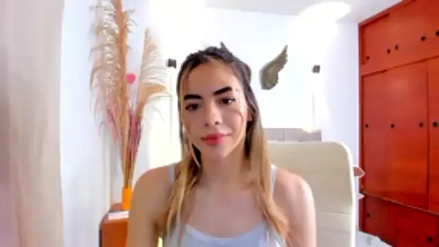 Nathaly-sky online show from February 6, 9:23 am