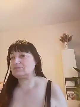 Women-pleasures online show from November 11, 6:24 am