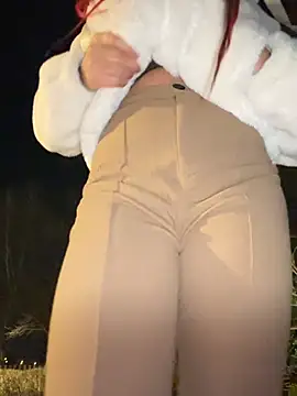 HaileyDiana online show from March 11, 10:05 pm