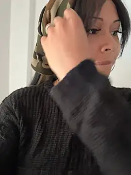 HaileyDiana online show from April 15, 12:23 pm