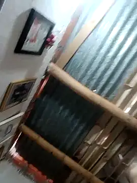 Snapshot of Restrepo300 chatting on September 10, 1:11 pm Restrepo300 online show from September 10, 1:11 pm