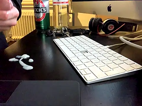 Snapshot of KendrickJiz chatting on September 18, 9:39 pm KendrickJiz online show from September 18, 9:39 pm