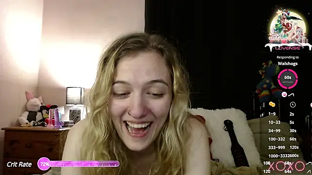 Snapshot of EllieeRose chatting on December 30, 8:36 pm EllieeRose online show from December 30, 8:36 pm