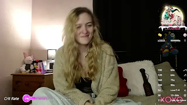 Snapshot of EllieeRose chatting on January 7, 1:49 am EllieeRose online show from January 7, 1:49 am